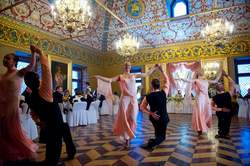 Înregistrarea în aer liber a căsătoriei în Palatul Yusupov