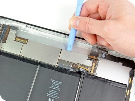 Înlocuirea bateriei în ipad 2, service și repararea mărului