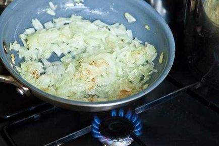 Cartof din carton - o rețetă pentru gătitul modern la domiciliu cu o fotografie