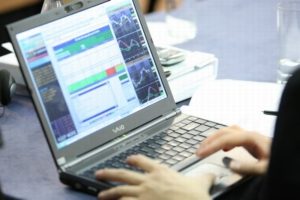 Csőd helyszínen árverések és kompetitív licitálási eljárás (csőd) Csőd helyszínen árverések és kompetitív licitálási eljárás
