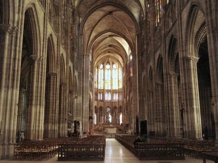 Basilique saint-denis (базиліка сен-дені) - в околицях парижа