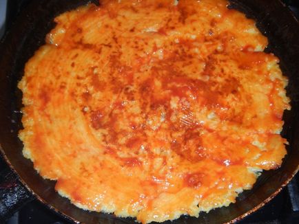 Gyors burgonya pizza a serpenyőben 10 percig, vagy burgonya palacsinta töltelék - hogyan kell főzni egy pizza (kitömött) Gyors burgonya pizza a serpenyőben 10 percig, vagy burgonya palacsinta töltelék - hogyan kell főzni egy pizza