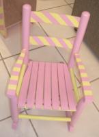Decorați-vă cu idei colorate pentru îmbunătățirea mobilierului pentru copii