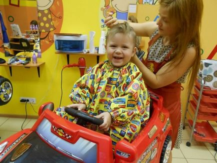 Gyermek fodrász Ulyanovsk, az első látogatása a borbély tanácsát a szülők számára