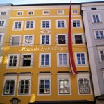 Virtuális túra a Salzburg - a kulturális örökség, mit látogasson - műemlékek, múzeumok, templomok, paloták, és (középen térkép Kép) Virtuális túra a Salzburg - a kulturális örökség, mit látogasson - műemlékek, múzeumok, templomok, paloták és