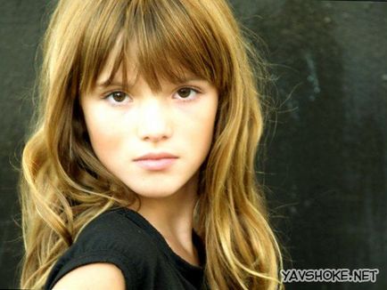 Tények Bella Thorne (tények) Tények Bella Thorne