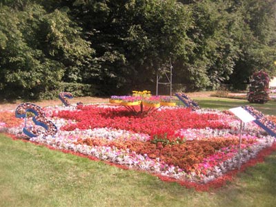 Festivalul de paturi de flori în Kuzminki - odihnă cu copii