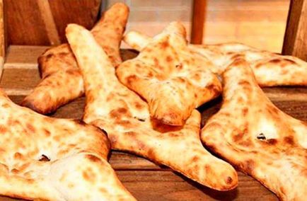 Grúz kenyér és Tonis Shoti Puri - egy recept, hogyan kell sütni