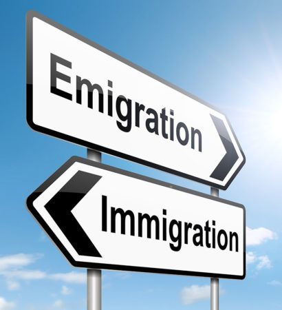 Imigrația și emigrarea reprezintă diferența
