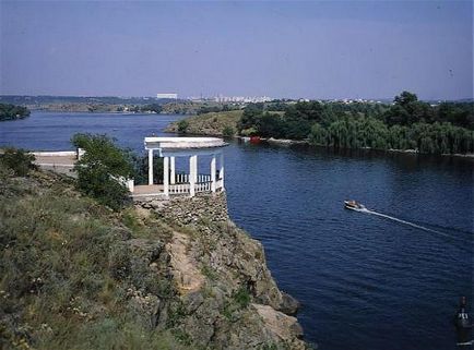 Які річки впадають в Азовське море