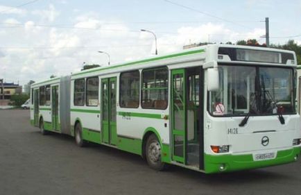 Як можна дістатися до орла - на літаку, по залізниці або на автомобілі