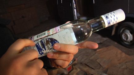 Hogyan lehet megkülönböztetni a valódi hamisított vodka hamis - házi receptek alkohol