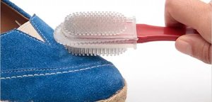 Як почистити взуття із замші в домашніх умовах чистка замшевого взуття від бруду і плям, ніж