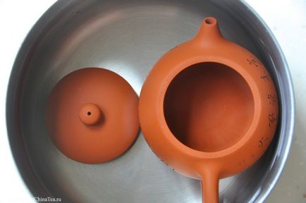 Як підготувати чайник з ісинської глини