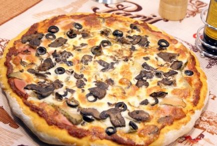 Cum sa mancati pizza - retete de pizza