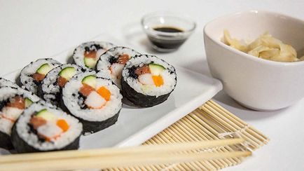 Cum să gătești sushi acasă - rețetă pas cu pas cu fotografie