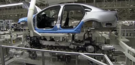 Mivel a robotok összegyűjti Volkswagen az USA-ban, úgy, ahogyan