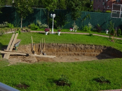 Як зробити і побудувати басейн на дачі своїми руками