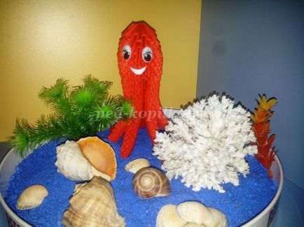 Hogyan készítsünk egy polip ki a papír modul (hosszú oldalával lefelé) Hogyan készítsünk egy polip ki a papír egység