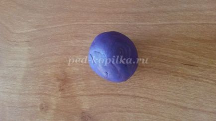 Cum sa faci flori violete din plastilina cu mainile in etape cu fotografii