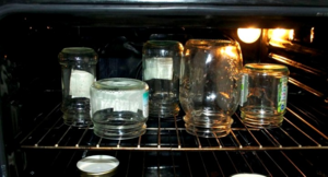 Hogyan sterilizálja üveget a sütőbe üres és üres, a pasztőrözés üres otthon