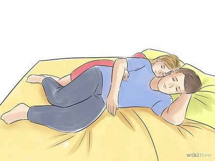 Як цілуватися і обніматися зі своїм хлопцем