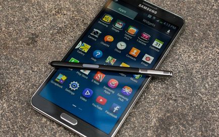 Ahhoz, hogy növelje vagy csökkentse a betűtípusok és interfész elemek Android (Android) Ahhoz, hogy növelje vagy csökkentse a betűtípusok és interfész elemeket android