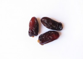 Date calorice cu gropi 1 buc., Ca fiind corecte