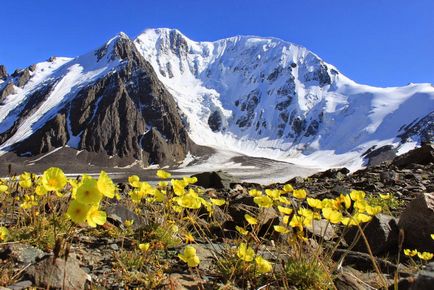 La lacul dispărut de la Maash, la drumeția Altai