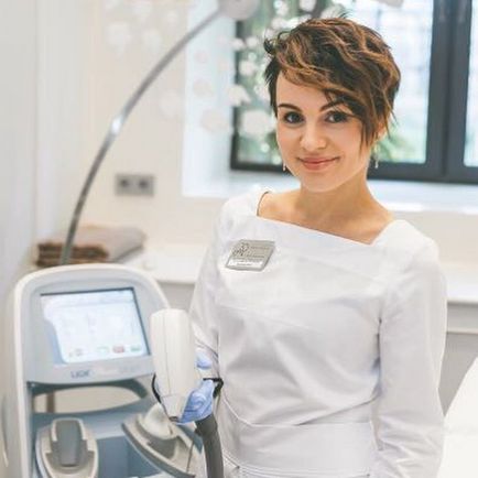 Clinica estetică premium @clinic_premium instagram profil, picbear