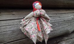 Лялька-мотанка зробити своїми руками з ниток, тканини