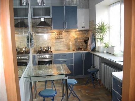 Bucătării pentru apartamente mici (39 fotografii) video-instrucțiuni pentru design interior cu mâinile lor,