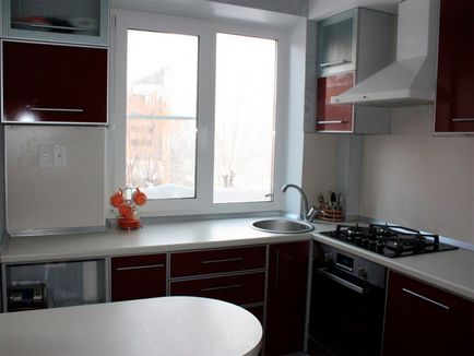 Bucătării pentru apartamente mici (39 fotografii) video-instrucțiuni pentru design interior cu mâinile lor,