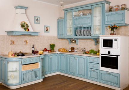 Bucătărie în stil stil stil Provence, alegerea de mobilier, culori și elemente decorative