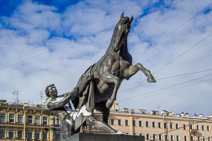 Легенди моста - вісімнадцяти яєць