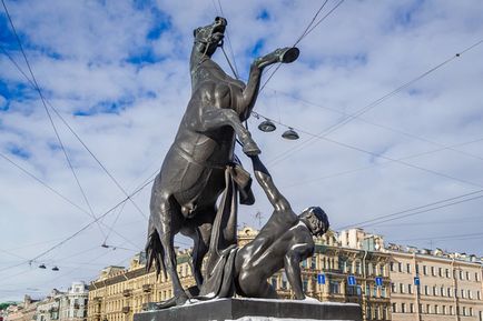 Легенди моста - вісімнадцяти яєць