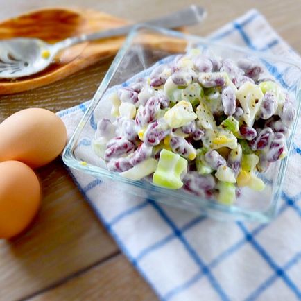 Könnyű saláta babbal - recept fotókkal