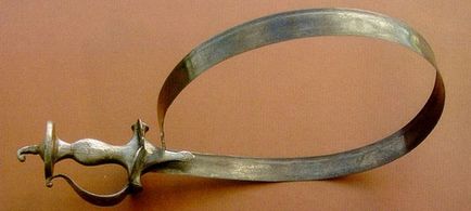 Arme neobișnuite și puțin cunoscute de antichitate (23 fotografii) - trinitate