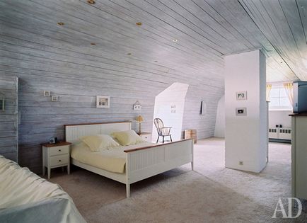 Design non-standard al interioarelor moderne cu beton, sticlă, lemn, gresie, admagazine, ad