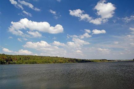 Озеро Торбеєво рибалка і відпочинок