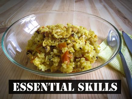 Плов з куркою на сковороді - essential skills, збірник смачних рецептів у важкі будні