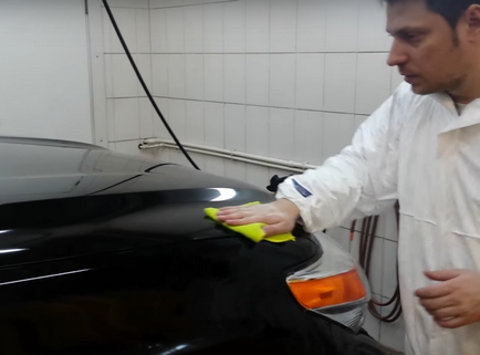 Покриття та полірування автомобіля рідким склом своїми руками