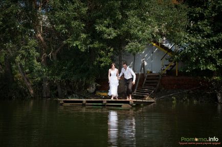 Postsvadebnaya photoshoot igazi trash-the-dress Julia