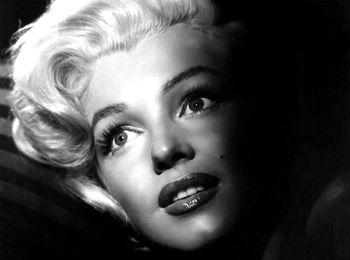 Marilyn Monroe stil de păr gnobhodimye instrucțiuni pentru a crea o imagine stelar