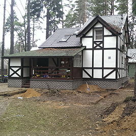 Reconstrucția casei