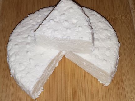 Rețetă pentru brânzeturile Suluguni și Imeretin, rețete de brânză, casa de brânză pentru brânză de casă