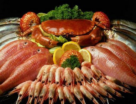 Риба, устриці, креветки шкідливі або корисні морепродукти