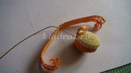 Crăciunul înger în tehnica quilling