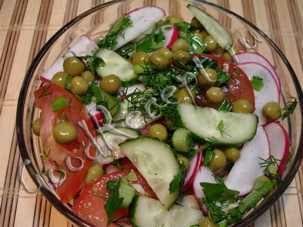 Салат помідор огірок горошок