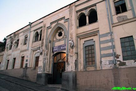 Baile de sulf din Tbilisi, blogul romanului Mironenko